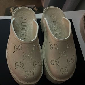 Gucci crocs